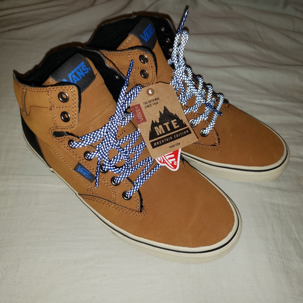 Vans MTE sneakers, tan-ish and blue